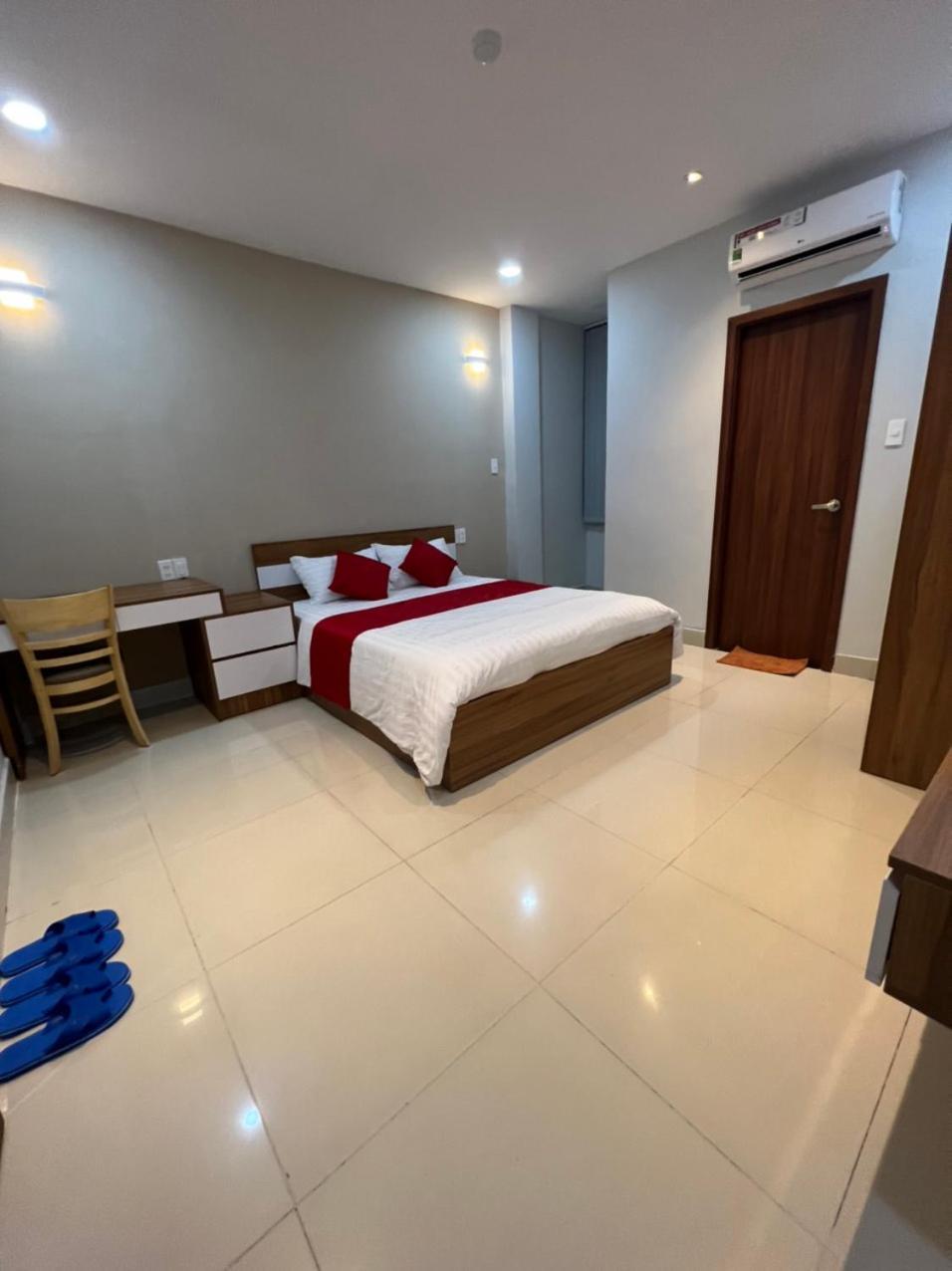 Hanh Trang Hotel Thành Pho Ho Chí Minh Esterno foto