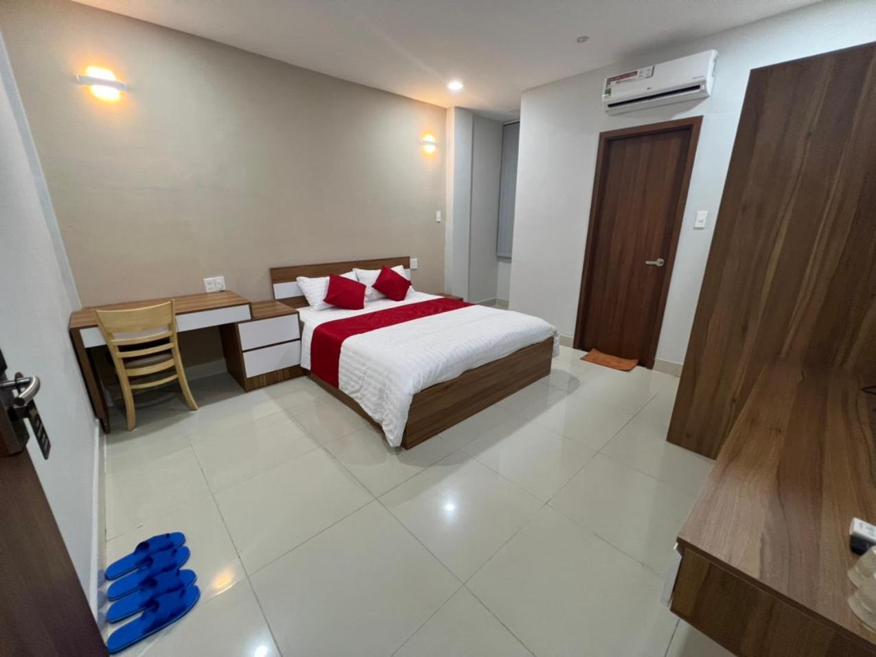 Hanh Trang Hotel Thành Pho Ho Chí Minh Esterno foto