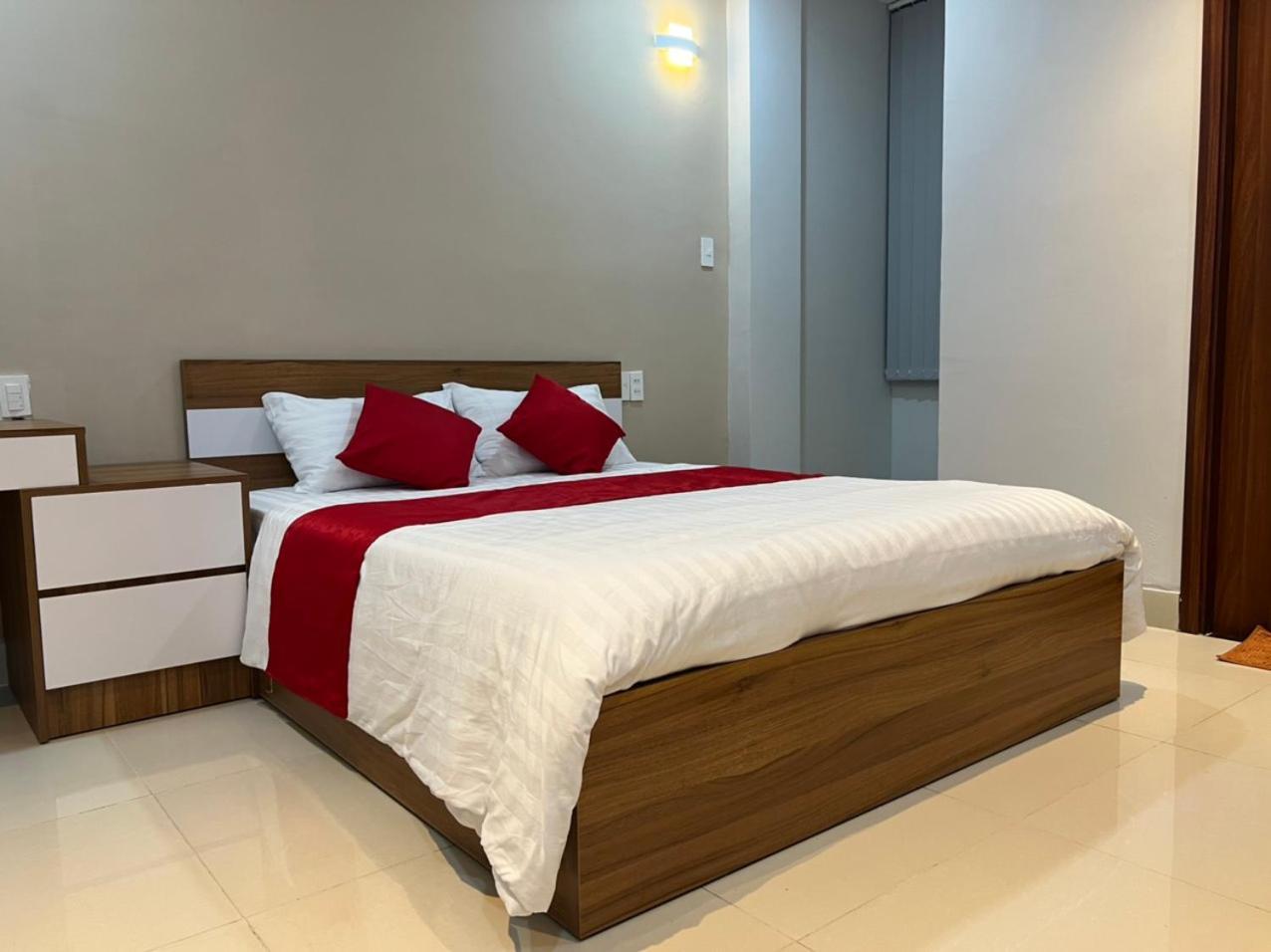 Hanh Trang Hotel Thành Pho Ho Chí Minh Esterno foto