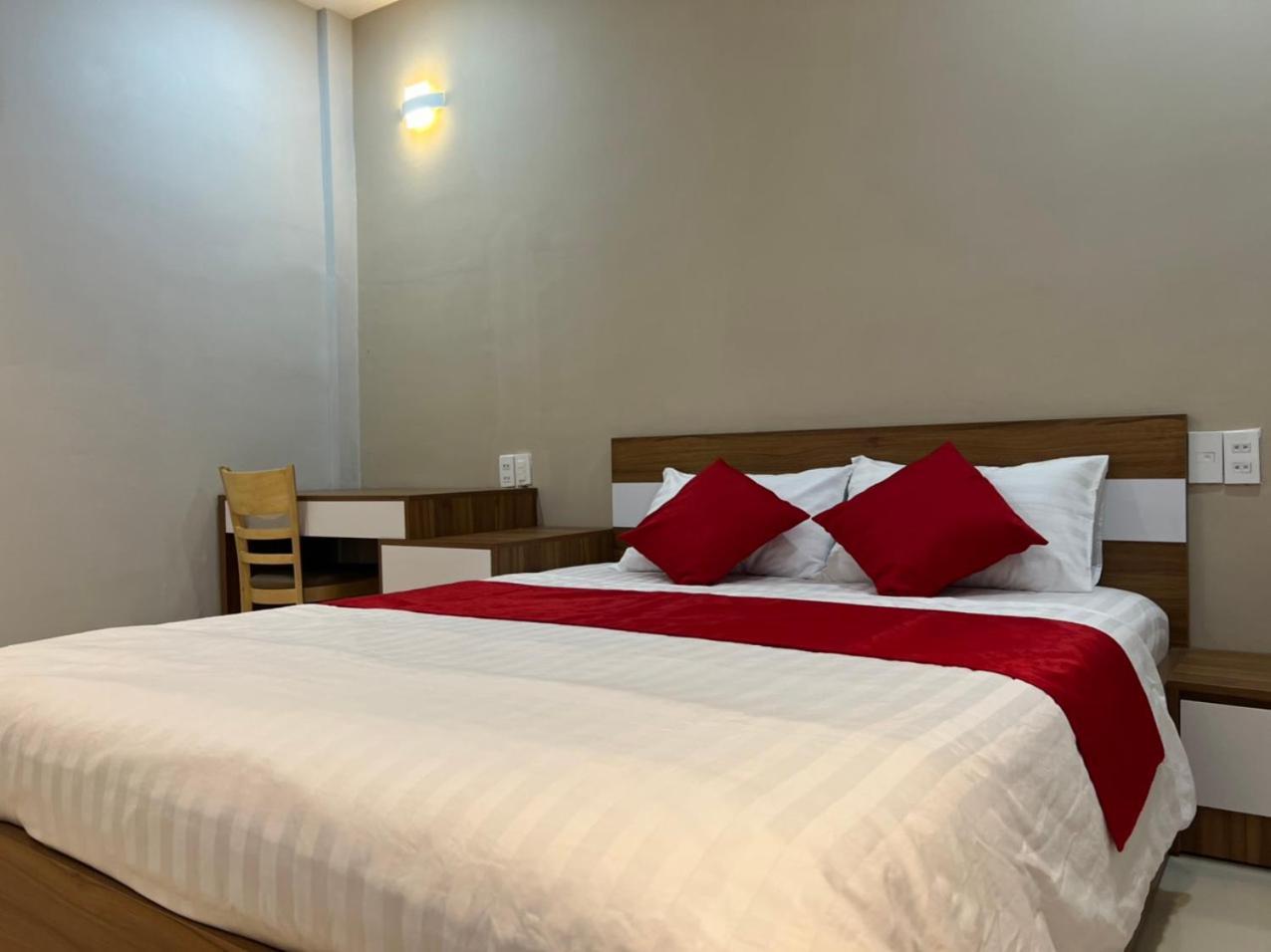Hanh Trang Hotel Thành Pho Ho Chí Minh Esterno foto