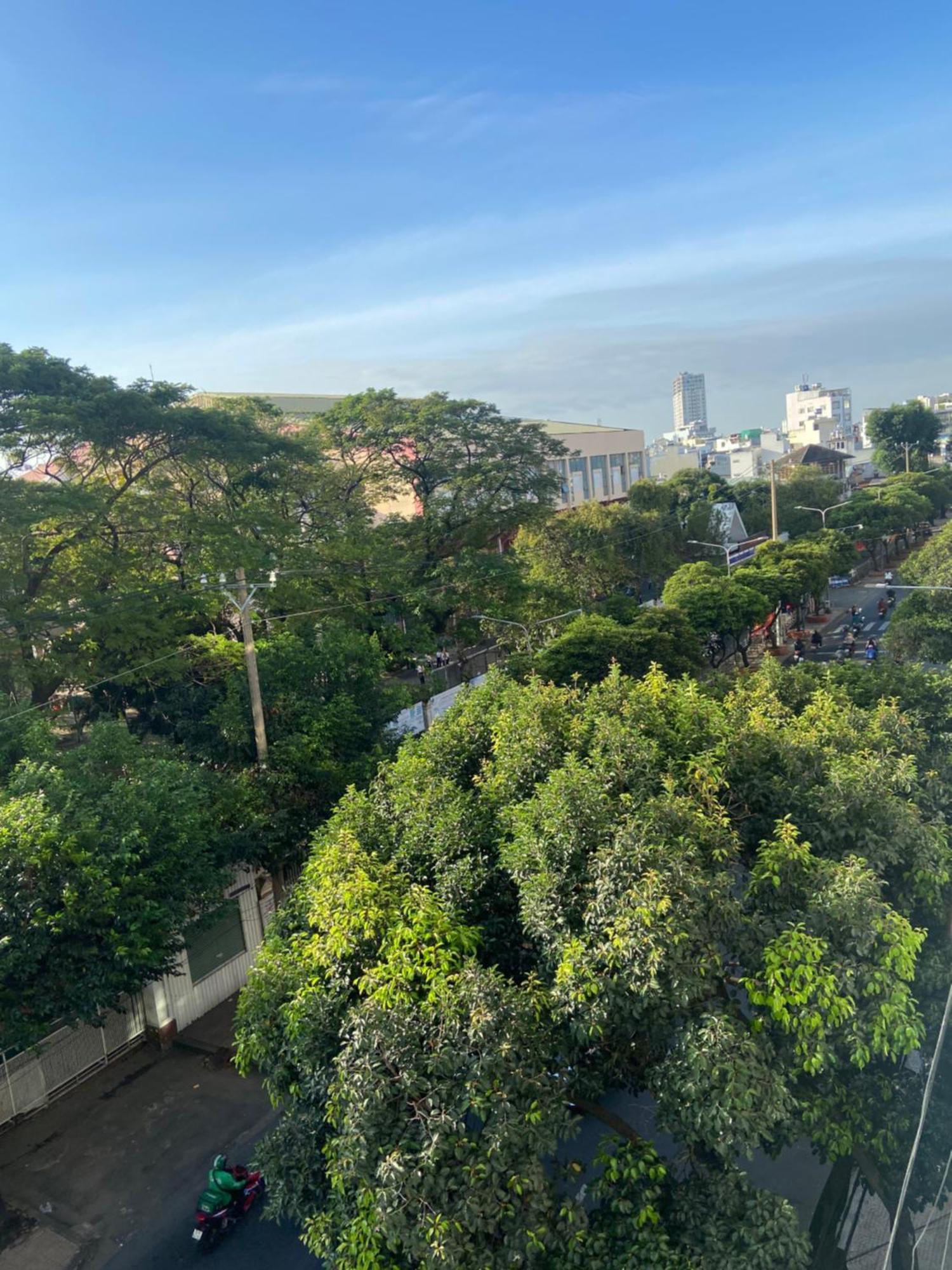 Hanh Trang Hotel Thành Pho Ho Chí Minh Esterno foto